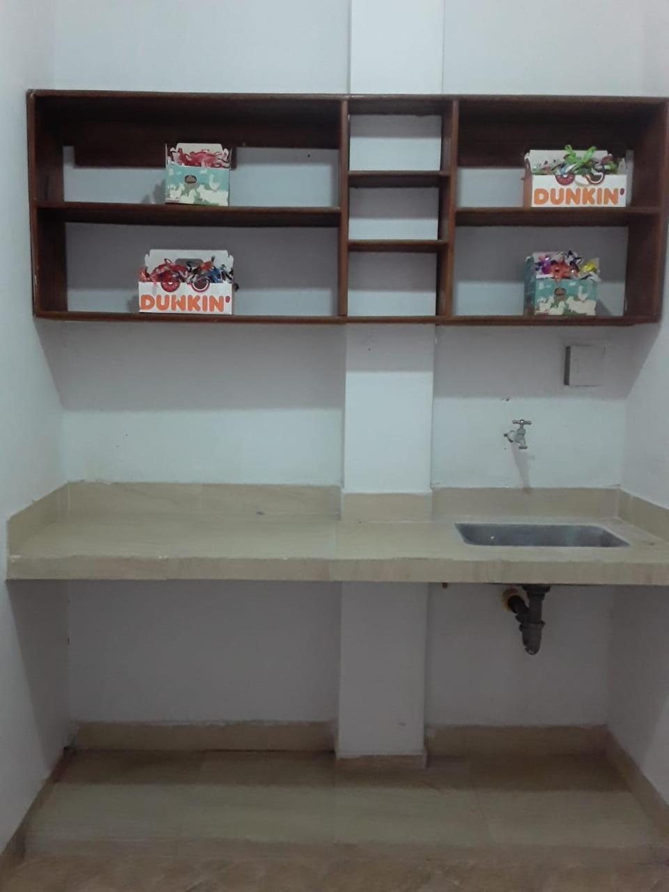 Canadian House Tolu Room photo